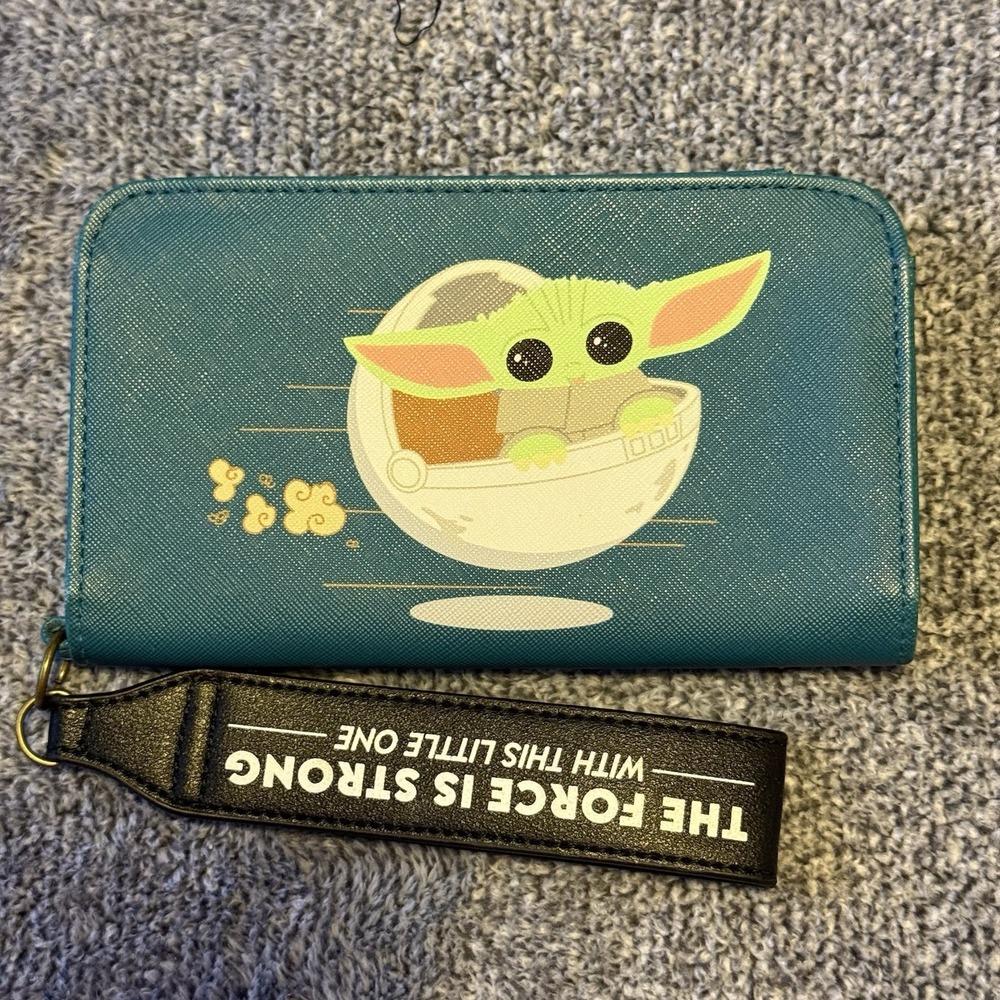 The Child The Mandalorian Baby Yoda Tech Teal Wallet Wristlet Star Wars NWOT